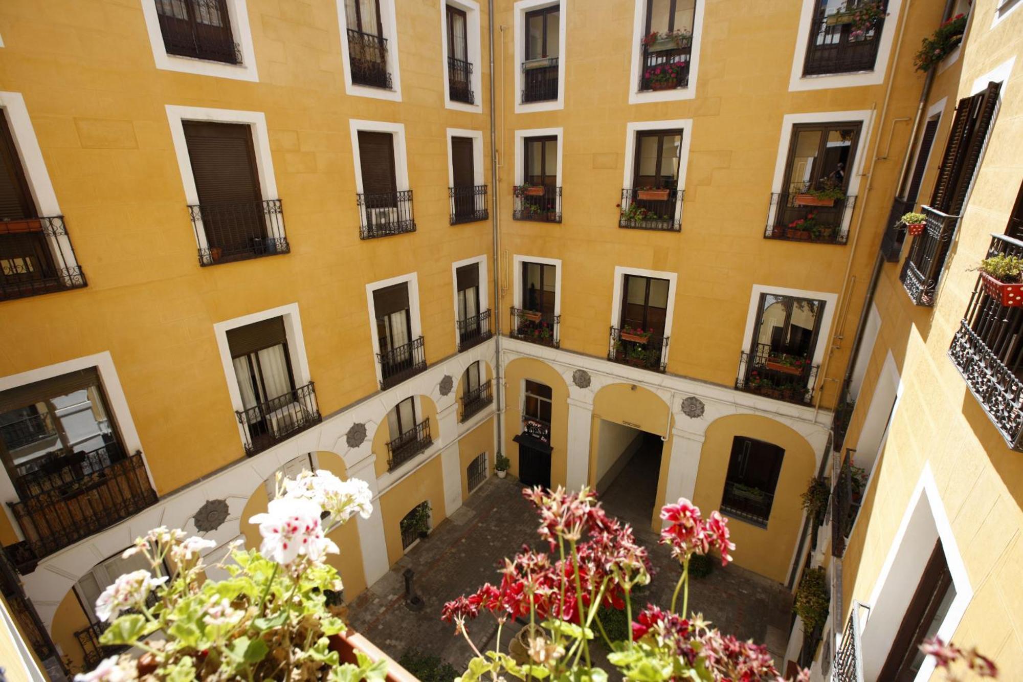 Madrid Centric Suites Eksteriør bilde